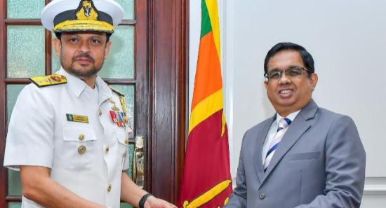 27th Navy Commander Damian Fernando Assumes Duties